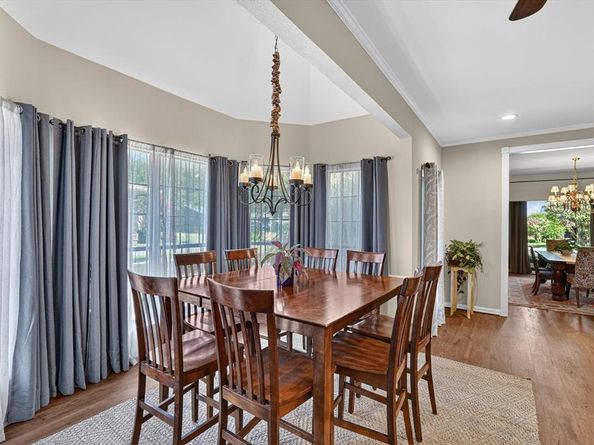4120  Fairlakes Court , Dallas Texas 75228