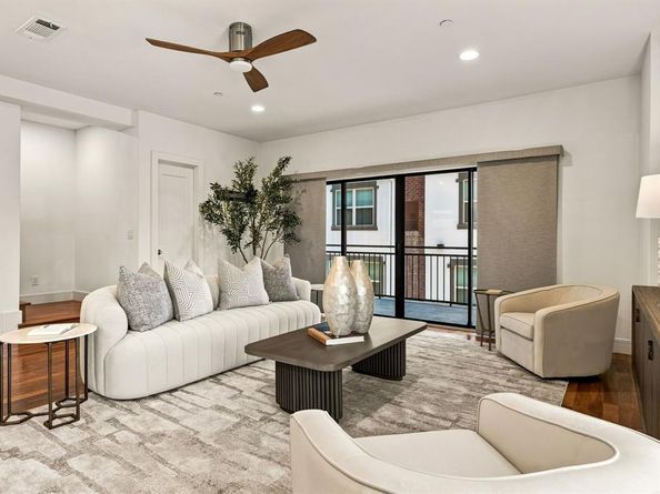 2127  Clark Street  APT 106, Dallas Texas 75204