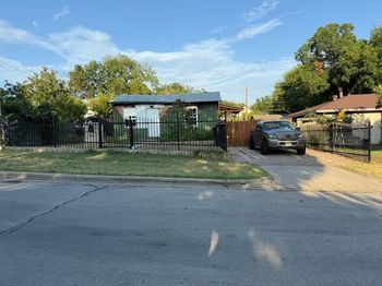 3008  Weber Street 