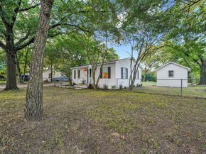 826 W Laramie Lane , Dallas Texas 75217