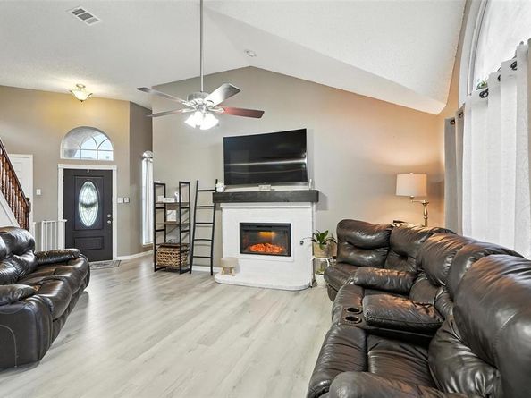 3205  Cool Springs Circle , Mesquite Texas 75181
