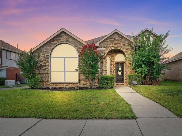 3205  Cool Springs Circle , Mesquite Texas 75181