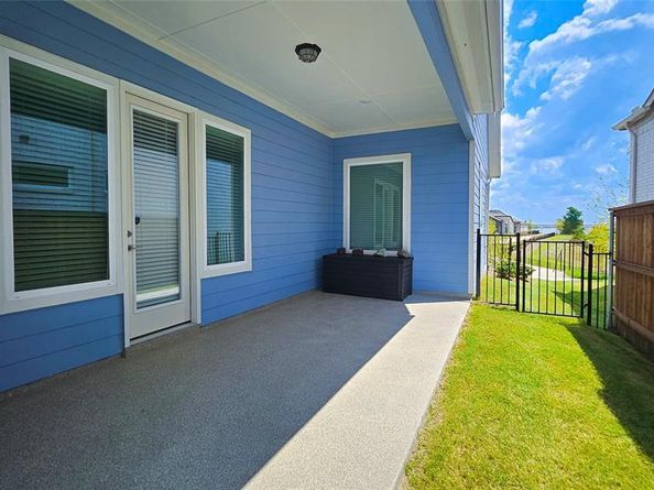 2216  Sternpost Mews , Rowlett Texas 75088