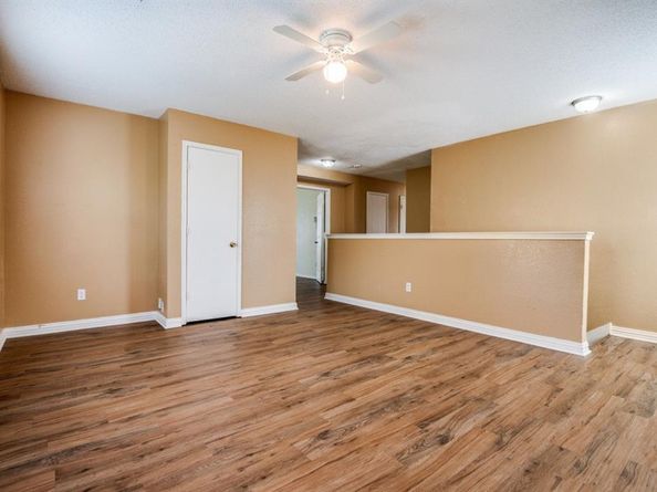 1356  Fox Glenn  , Cedar Hill Texas 75104