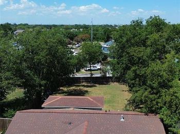 1609  Running River Road 