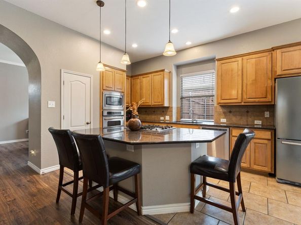 7058  Belteau Lane , Dallas Texas 75227