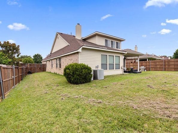 7058  Belteau Lane , Dallas Texas 75227