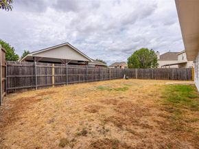 229  Lincoln Lane , Crowley Texas 76036