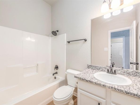 229  Lincoln Lane , Crowley Texas 76036