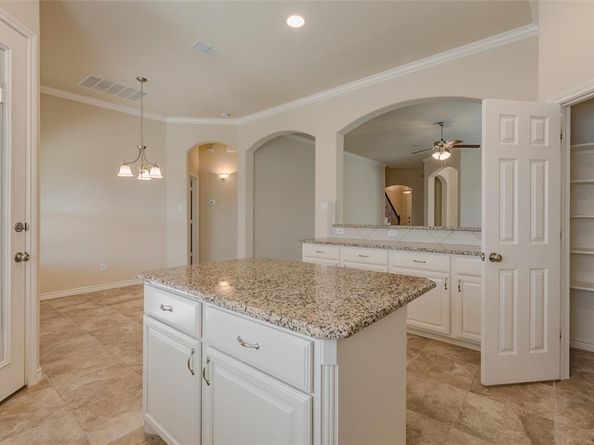5713  New Ballinger Drive , Denton Texas 76226