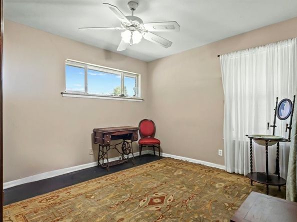 1356  Kingsley Drive , Dallas Texas 75216