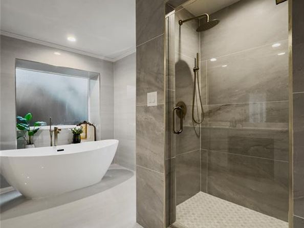 4209  Brooktree Lane , Dallas Texas 75287