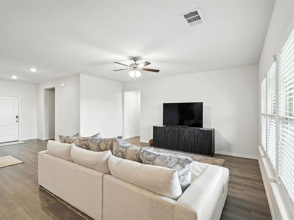 135  Exploration Way , Fate Texas 75189