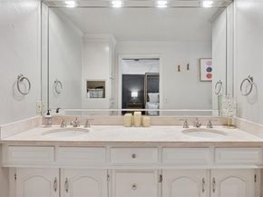 2705  Prairie Creek Court , Plano Texas 75075