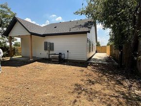 2937  Burton Avenue , Fort Worth Texas 76105