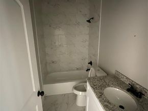 2937  Burton Avenue , Fort Worth Texas 76105