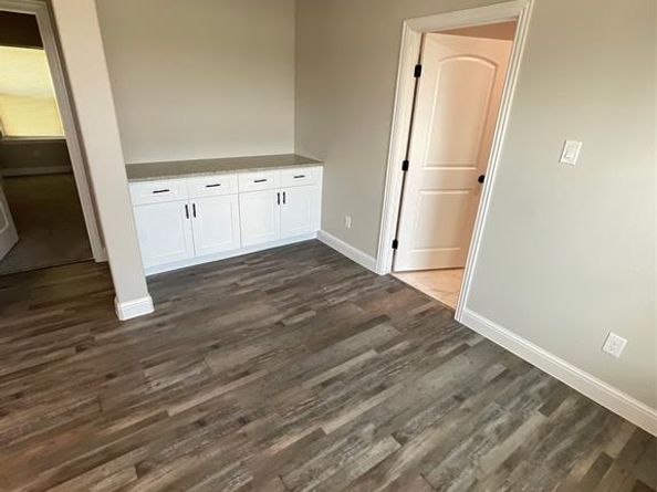 2937  Burton Avenue , Fort Worth Texas 76105