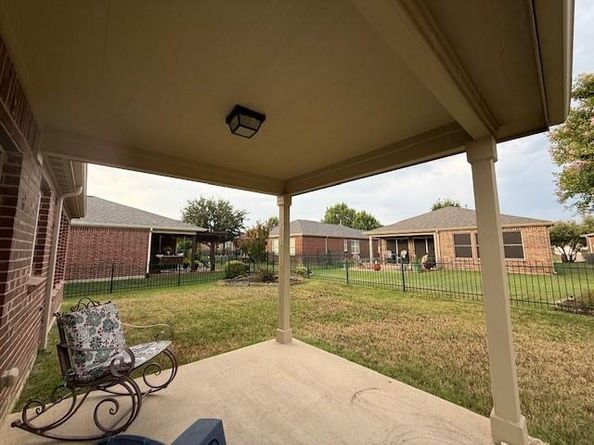 7965  Birmingham Forest Drive , Frisco Texas 75036