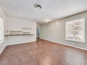 2517  Weiler Boulevard , Fort Worth Texas 76112