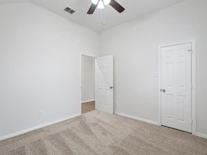 613  Hummingbird Trail , Crowley Texas 76036