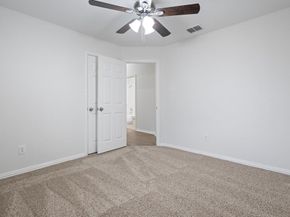 613  Hummingbird Trail , Crowley Texas 76036