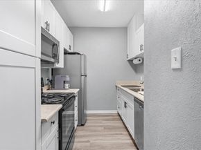 7151  Gaston Avenue  904, Dallas Texas 75214