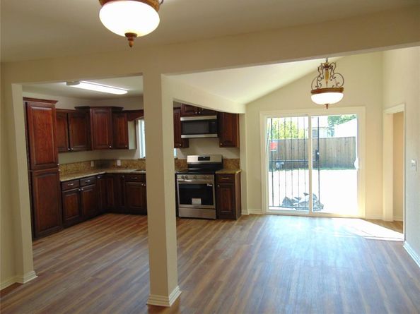 3222  Salerno Drive , Dallas Texas 75224