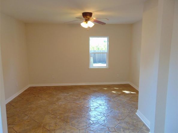 3222  Salerno Drive , Dallas Texas 75224