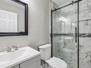 1033  Oak Ridge Drive , Azle Texas 76020