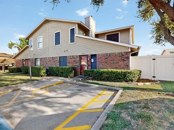 2240  Tarpley Road 