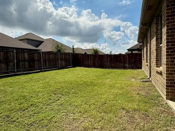 11516  Lavonia Road , Fort Worth Texas 76244