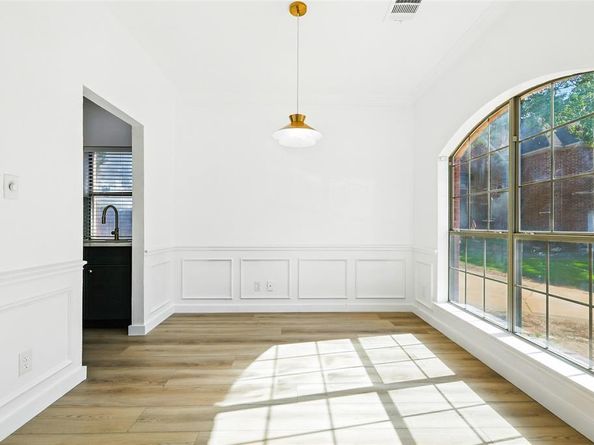 1800  Hyde Park Court , Flower Mound Texas 75028