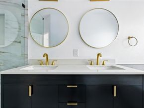 1800  Hyde Park Court , Flower Mound Texas 75028