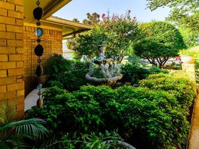 1029  Springfield Street , Mansfield Texas 76063