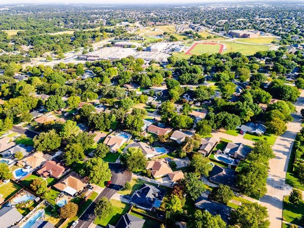 1029  Springfield Street , Mansfield Texas 76063