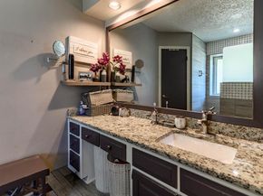 1029  Springfield Street , Mansfield Texas 76063