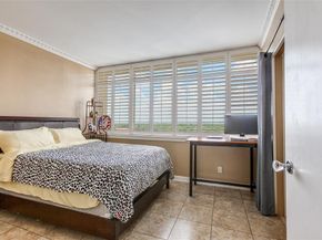 6211 W Northwest Highway  700, Dallas Texas 75225