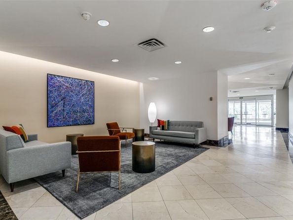 6211 W Northwest Highway  700, Dallas Texas 75225