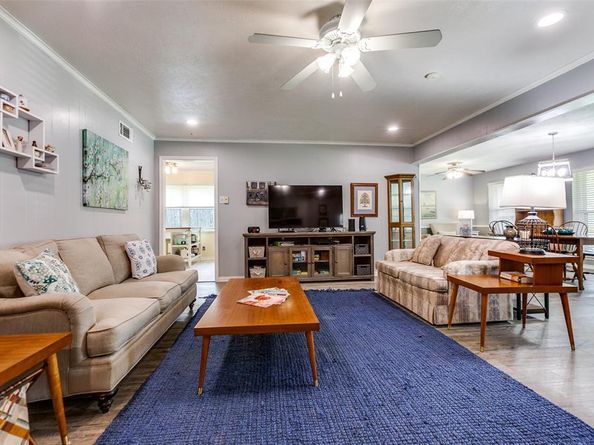 1418  Lexington Drive , Garland Texas 75041