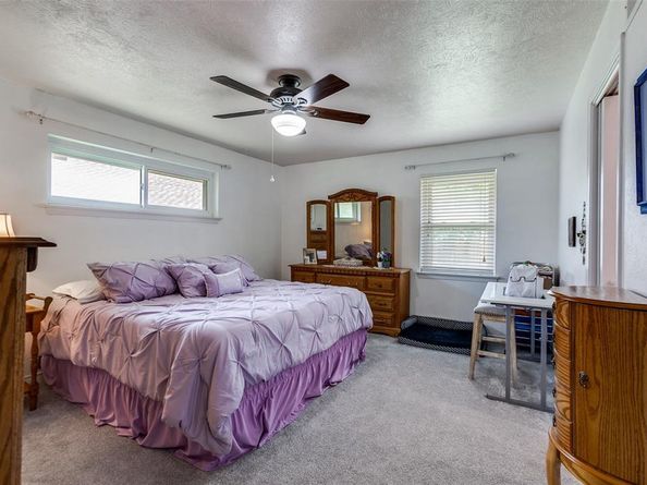 1418  Lexington Drive , Garland Texas 75041