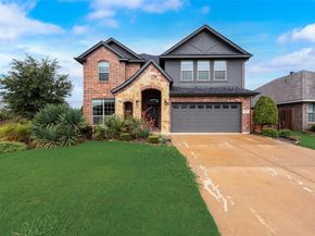 937  Lost Heather Drive , Saginaw Texas 76179