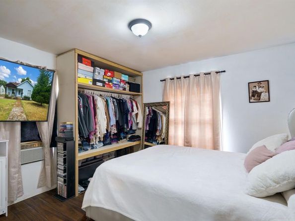 731  Dover Street , Dallas Texas 75216