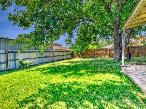 9531  Culberson Street , Dallas Texas 75227