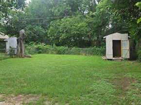 8613  Elam Road , Dallas Texas 75217