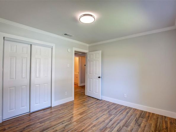 4237  Hartford Drive , Garland Texas 75043