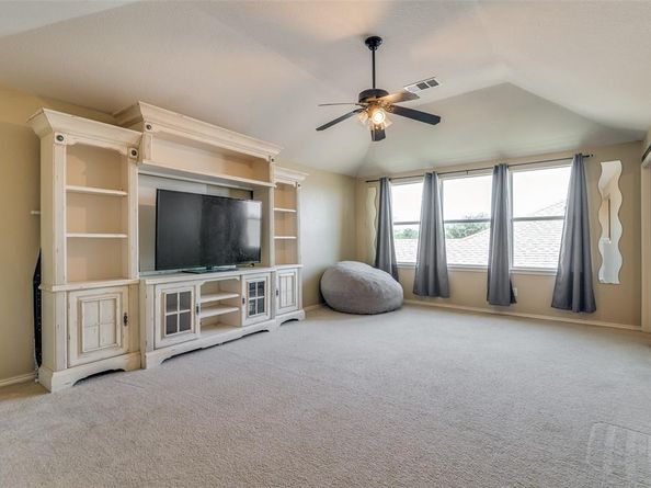 534  Hickory Lane , Fate Texas 75087