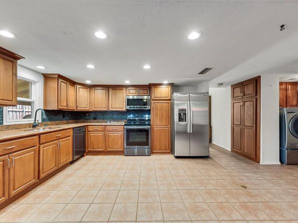 2013  Warberry Road , Carrollton Texas 75007