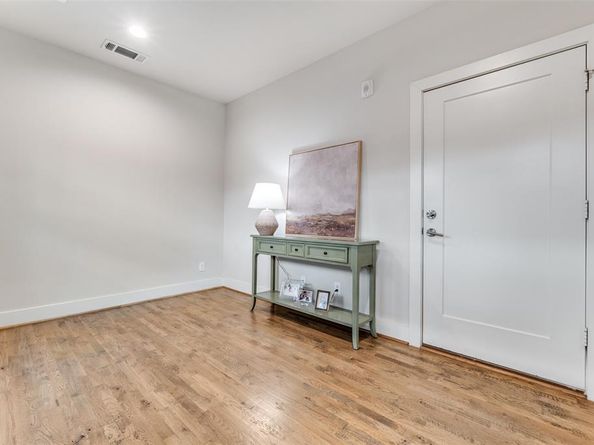4914  Live Oak Street  4, Dallas Texas 75206