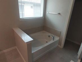 913 E Market Square , Northlake Texas 76247