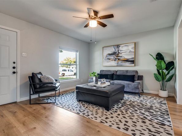 406  Freeman Street , Mesquite Texas 75149
